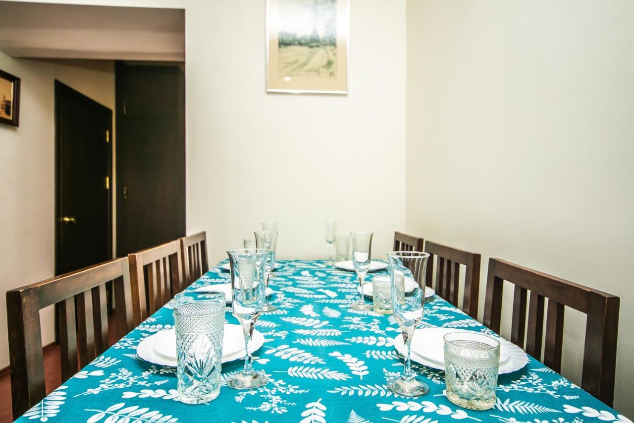 Apartment Ploshchad Pobedy 3 Komnaty Минск Екстериор снимка